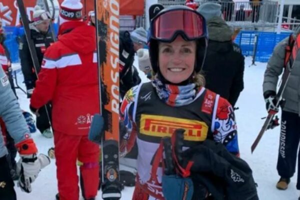 Sarah Schleper no oculta su emoción por competir junto a su hijo en los Juegos Olímpicos de Invierno