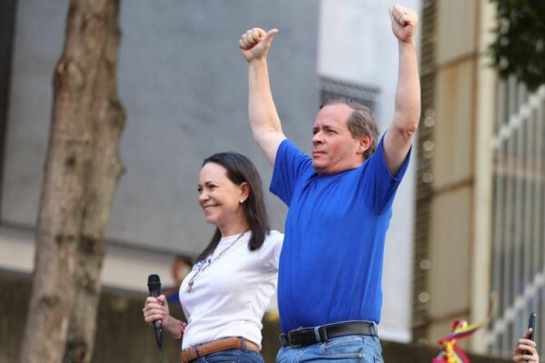 Excarcelan al opositor venezolano Juan Pablo Guanipa