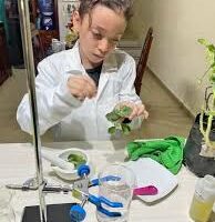 Faridy Velázquez, una estudiante de primaria que busca alternativa para curar su asma