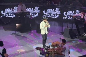 La Mafia presenta con éxito y grandes invitados su ‘Epic Tour 46’ en el Domo Care