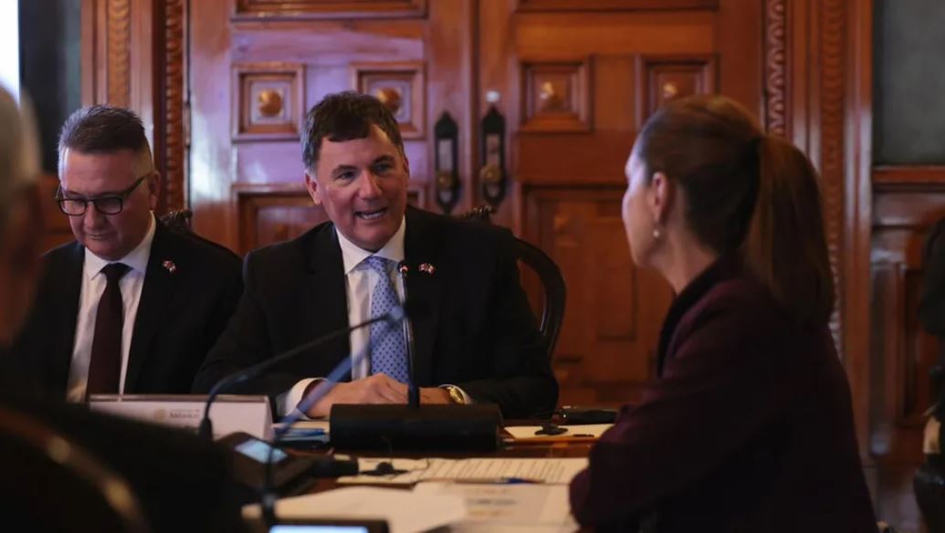 México, interesado en mantener el pacto trilateral: ministro canadiense tras reunión con Ebrard