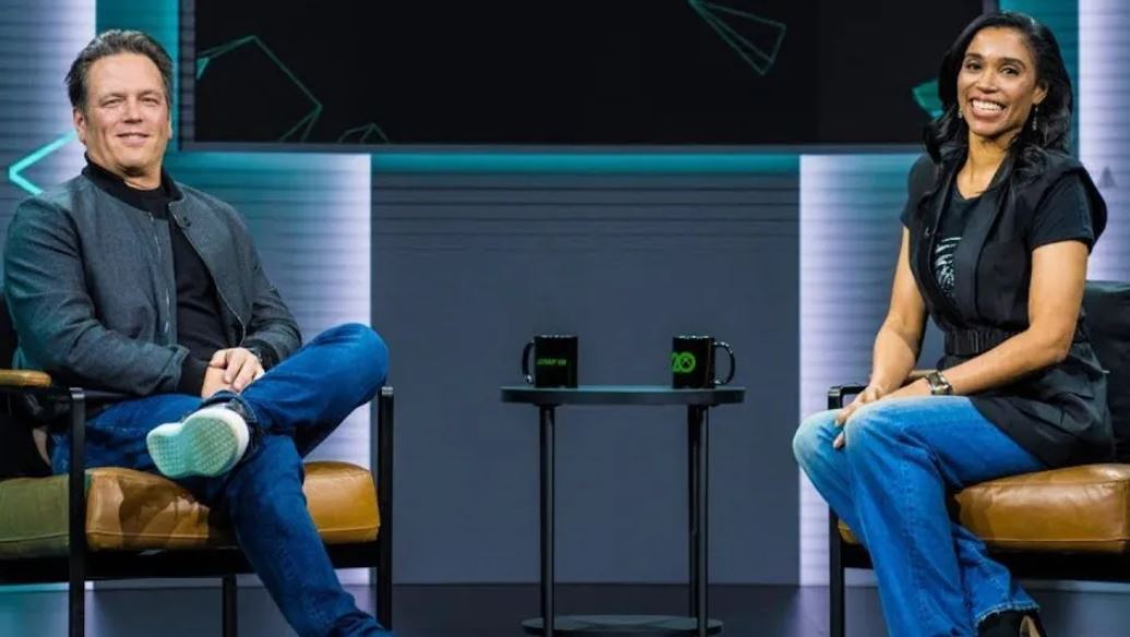 Phil Spencer y Sarah Bond se retiran de Xbox; Asha Sharma toma el liderazgo