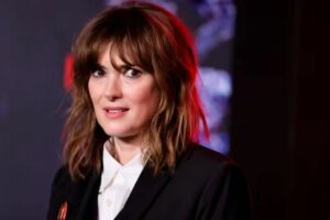 Winona Ryder se suma al elenco de la tercera temporada de ‘Merlina’.