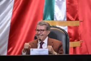 Ricardo Monreal propondrá reforma constitucional para castigar como delito grave el tráfico ilegal de armas