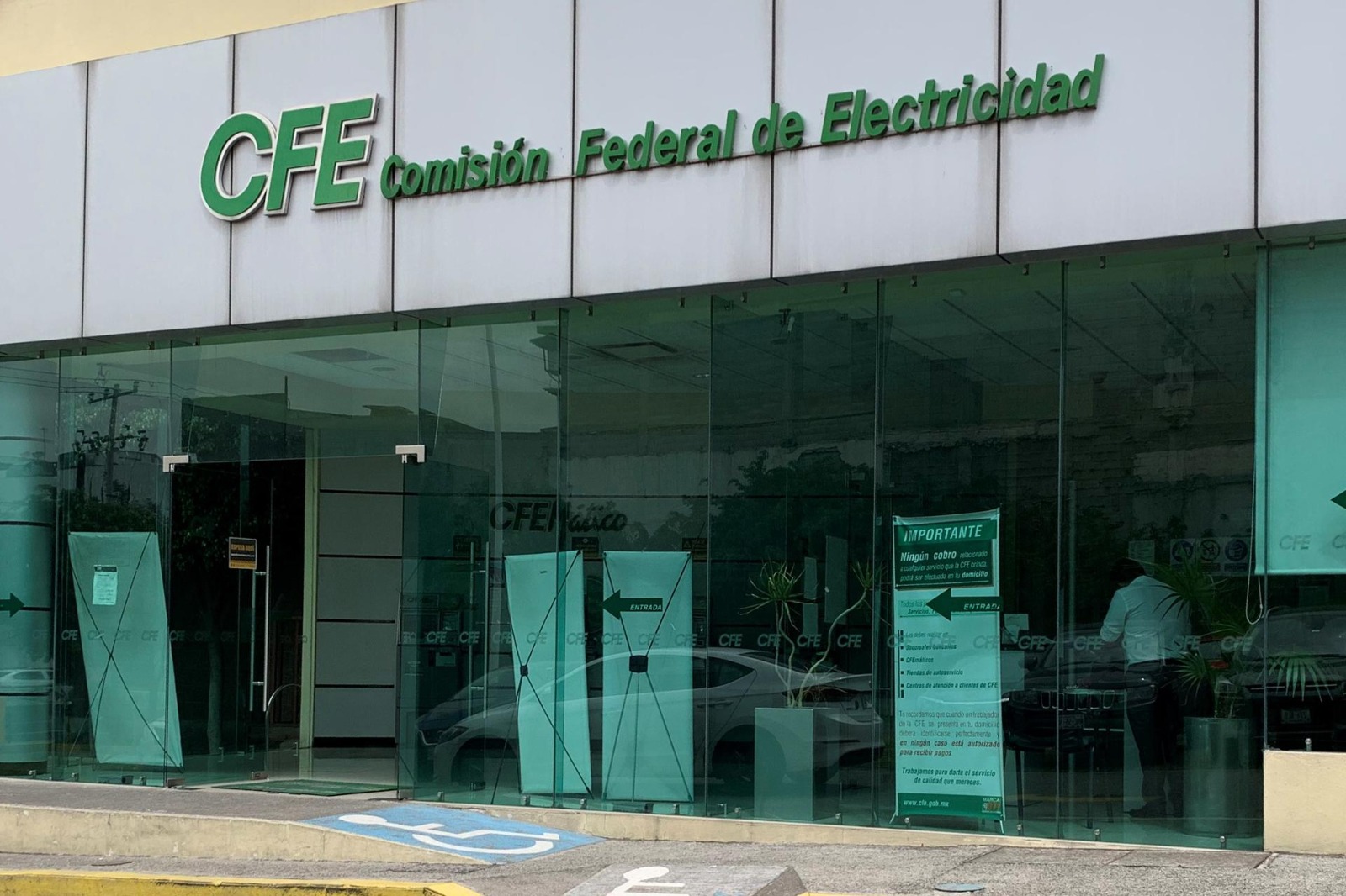 CFE cierra 2025 con beneficios récord de 7 mil 724 millones de dólares