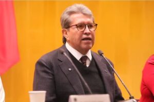 Los jóvenes necesitan mayor vinculación con las instituciones: Ricardo Monreal