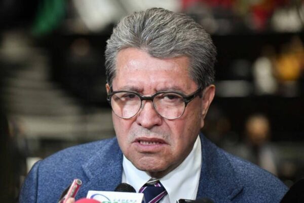 Ricardo Monreal llama a aliados a respaldar Plan B de reforma electoral