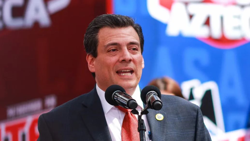 Mauricio Sulaimán mandan advertencia tras Ring Royale: “El box no es un juego”