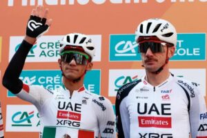 Con apoyo de Isaac del Toro, Tadej Pogacar gana su primera ‘Classicissima’