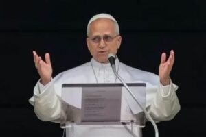 Papa llama a la paz ante conflictos en Oriente Medio