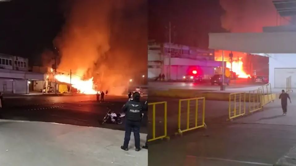Voraz Incendio Consume Locales de la Central de Abasto en Puebla