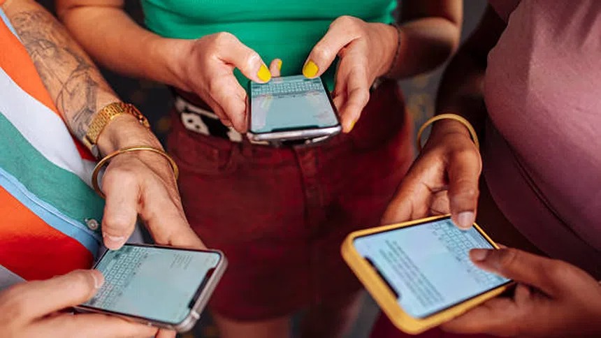 WhatsApp lanza nuevas funciones: borrará archivos automáticamente