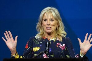 Agente del Servicio Secreto de Jill Biden se dispara en la pierna por accidente