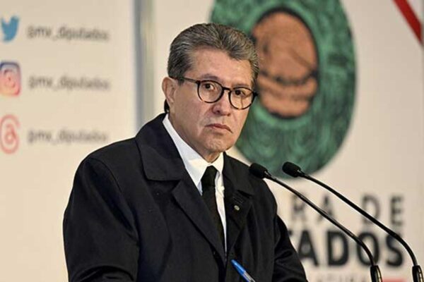 Monreal prevé discusión del Plan B en San Lázaro este miércoles