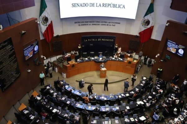 Avanza en el Senado debate sobre eutanasia en México