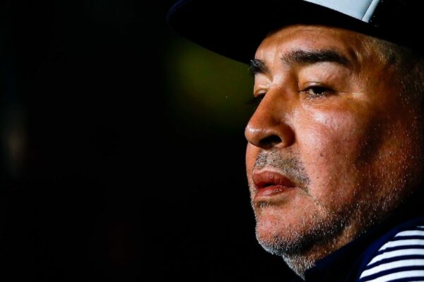 Inicia en Argentina nuevo juicio por el fallecimiento de Maradona