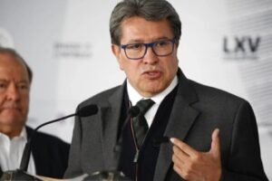 Ricardo Monreal respalda plan de Sheinbaum para contener precios de combustibles y canasta básica