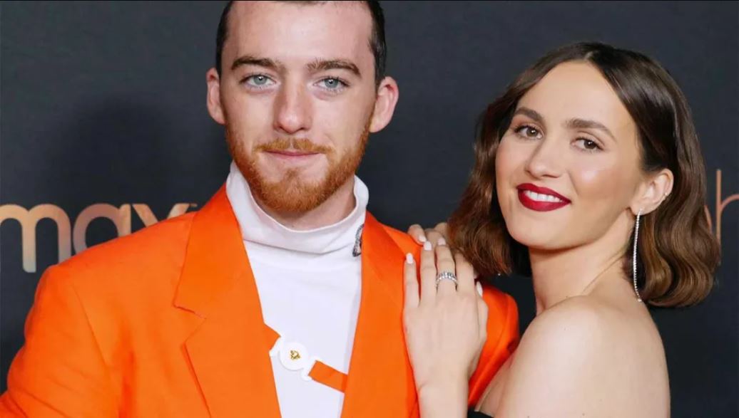 Maude Apatow de ‘Euphoria’ rompe en llanto al recordar al fallecido actor Angus Cloud